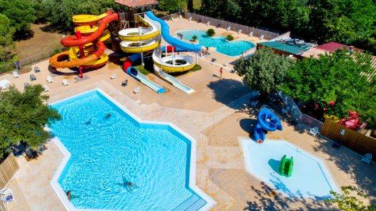 Planifier un voyage de camping parfait dans la région du Gard en France